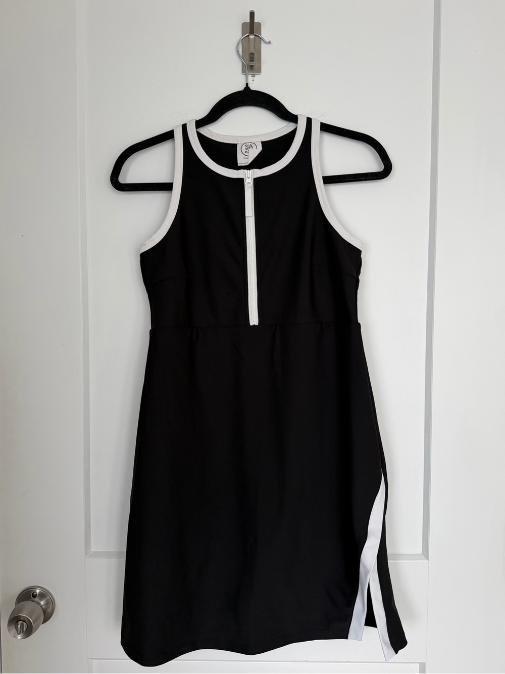 Sleeveless Black Mini Dress with White Trim and Front Zip